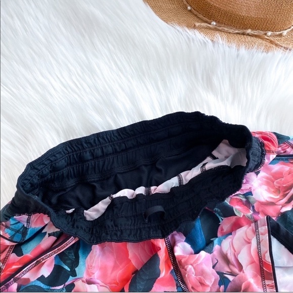 Lululemon Free Reign Short Secret Garden 4-way Stretch Pink Rose Floral 4 - Picture 11 of 16